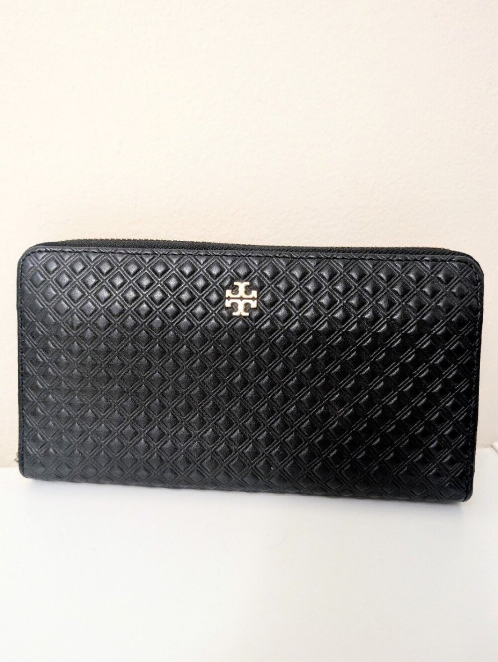 Tory Burch Marion Embossed Multi Gusset Wallet Black